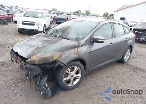 2014 Ford Focus Se z USA, uszkodzony, nr VIN 1FADP3F23EL445934
